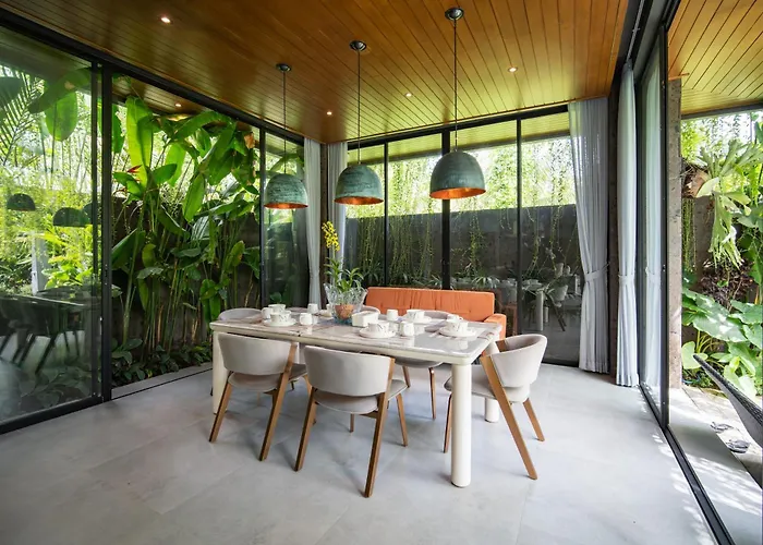 Kelapa Luxury 4*