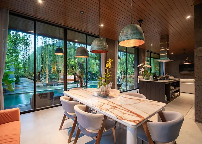 ホテル Kelapa Luxury 4*