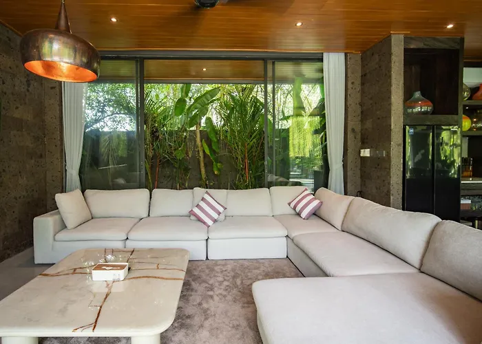 Kelapa Luxury 4*